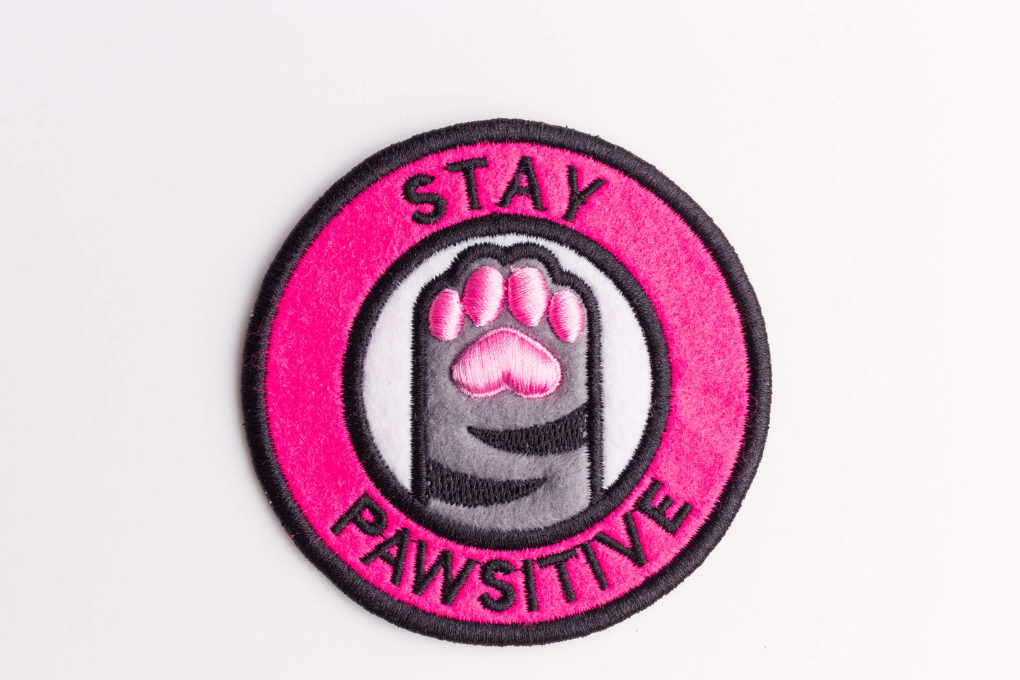 Optimismul Pufos (Stay Pawsitive)